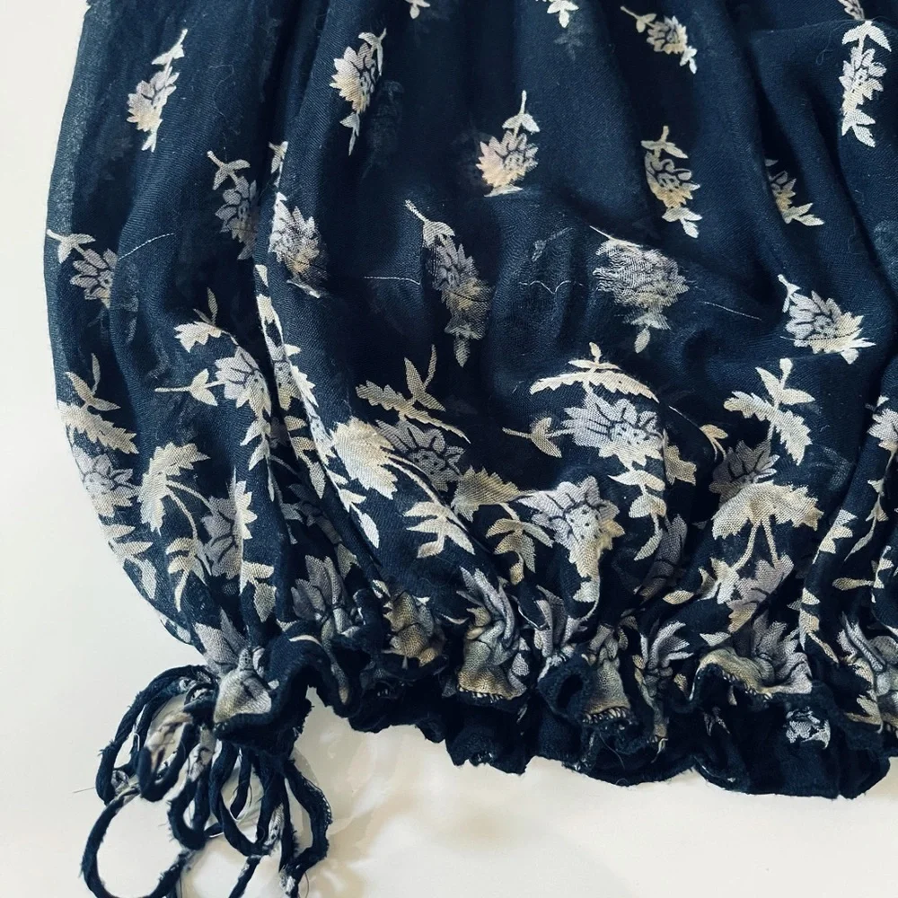 Free People Drippy pattern pintucks blouse XS/S